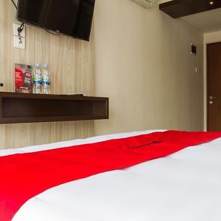 Reddoorz Apartment @ Gateway Pasteur Bandung Buitenkant foto