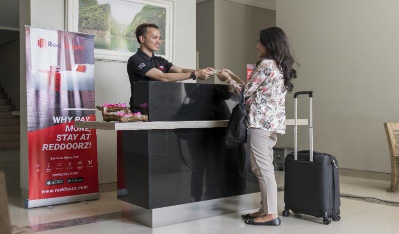 Reddoorz Apartment @ Gateway Pasteur Bandung Buitenkant foto