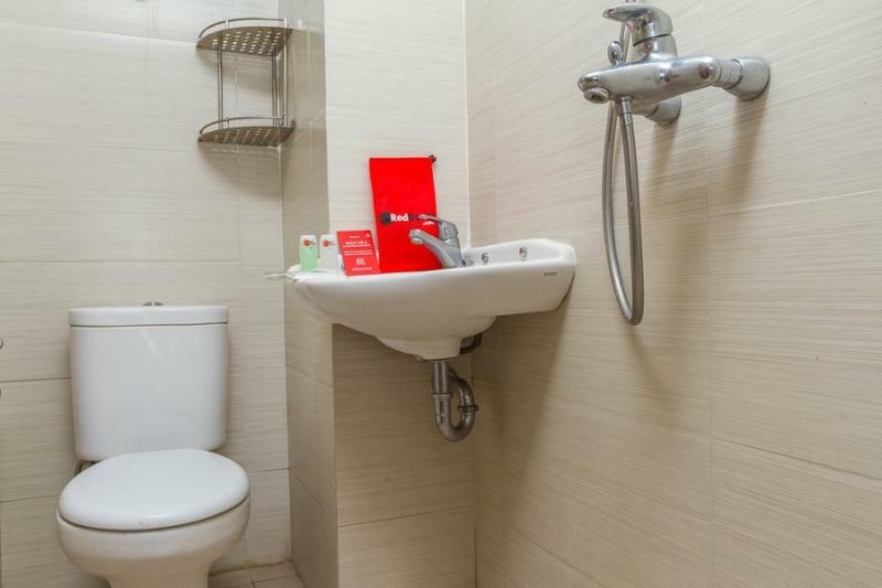 Reddoorz Apartment @ Gateway Pasteur Bandung Buitenkant foto